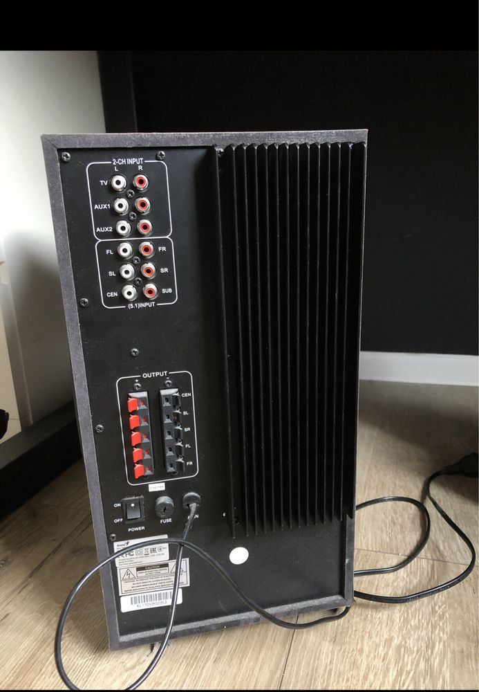 Zestaw głośników 5.1 Genius SW-HF 5,1 200 W brązowy