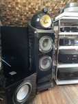 B&W 802D (Gloss Black)
