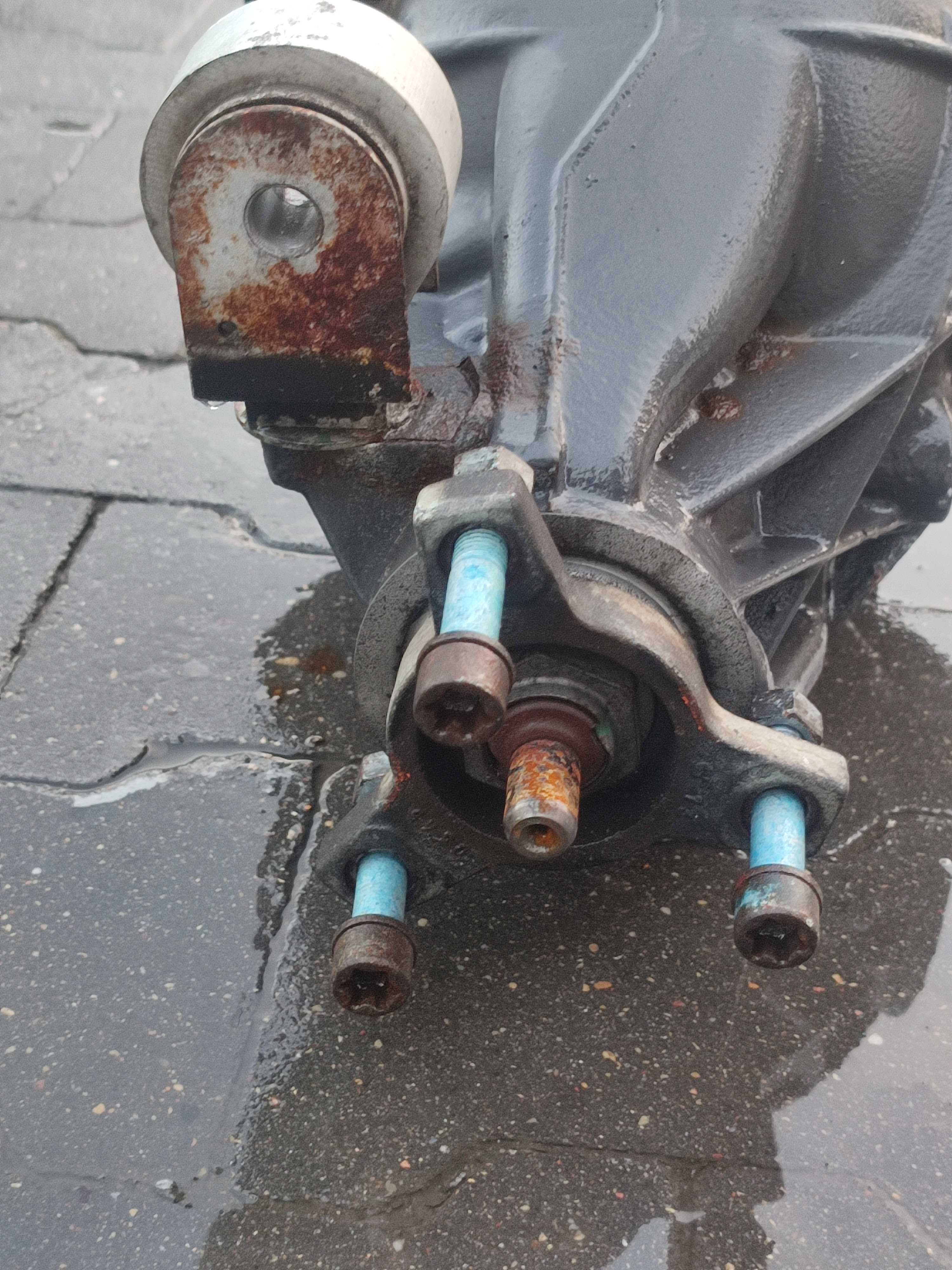 Most dyfer dyferencjał tylny Mercedes W204 2.2 CDI