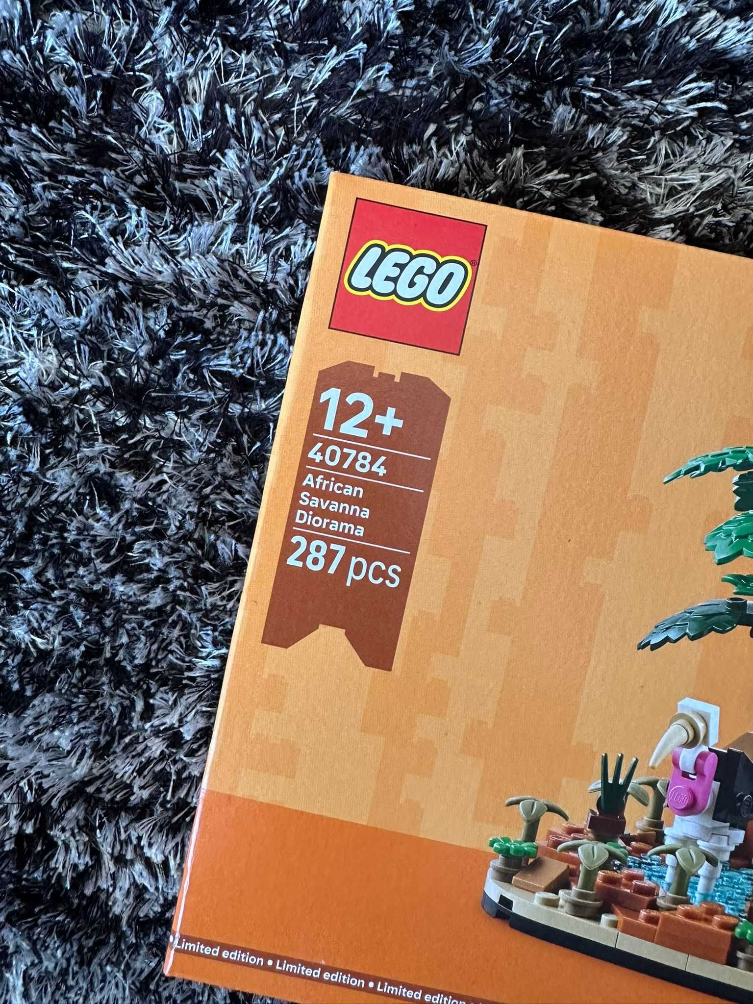 LEGO African Savanna Diorama (40784)