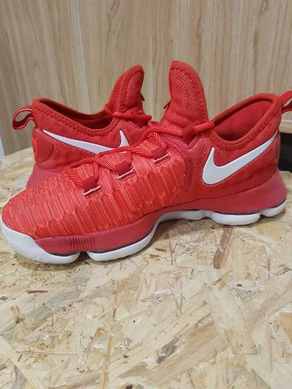 Buty Nike Zoom KD 9 Versity red roz.38