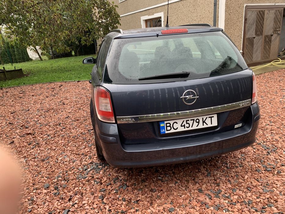 Опель астра h