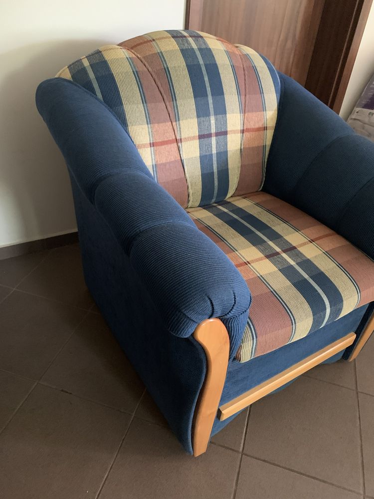 Sofa z funkcją spania i fotel  komplet fabryka Swarzęd