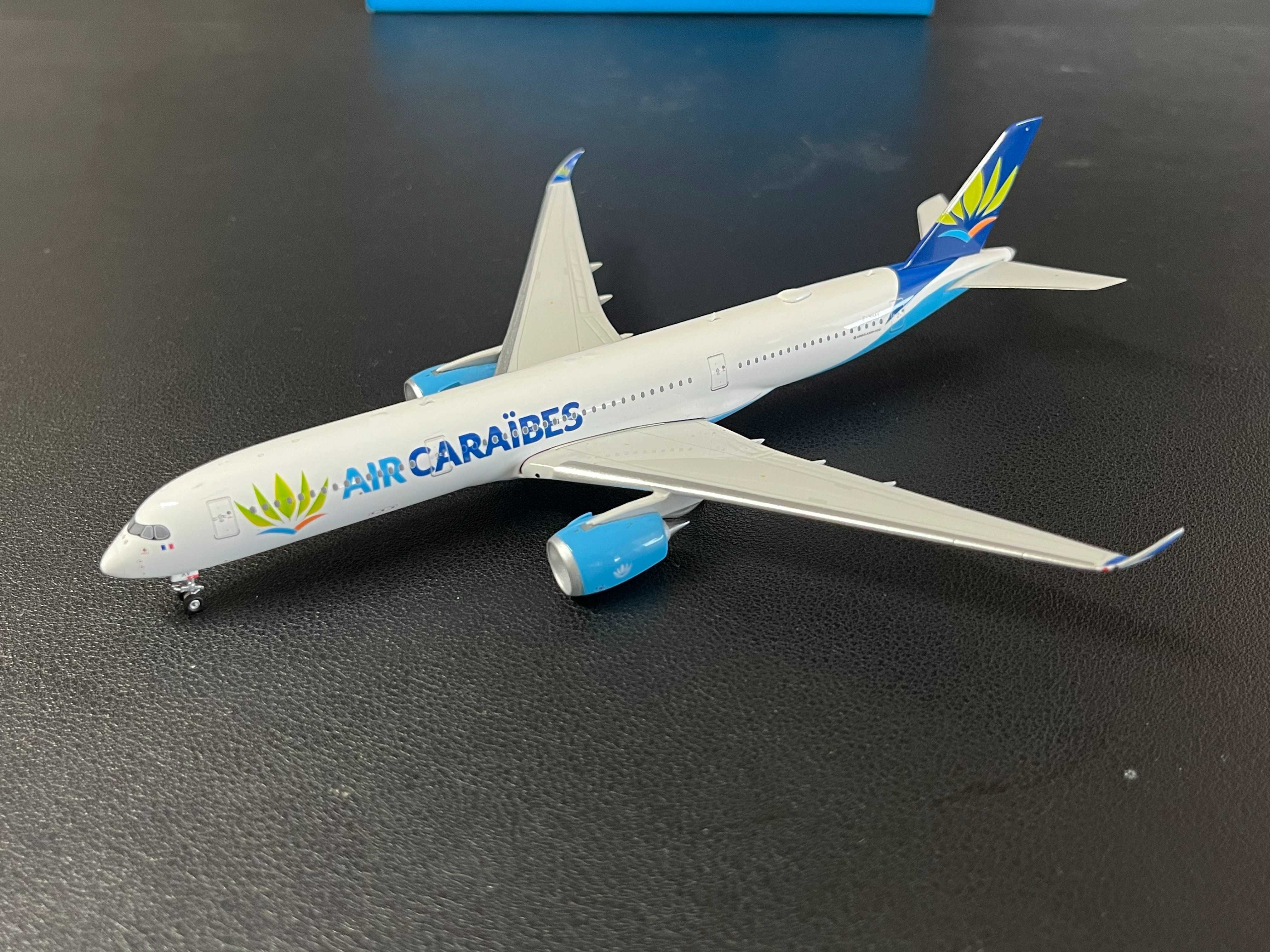 Miniatura Air Caribes A350