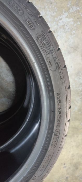 Pneus 225/35/18 Michelin semi novos