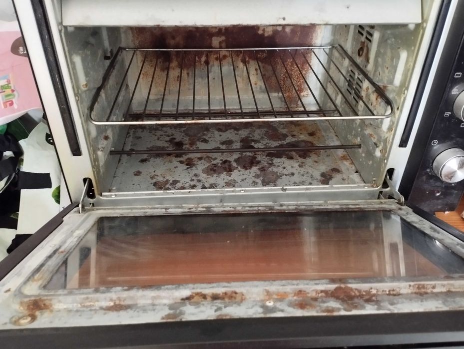 Forno da marca Becken