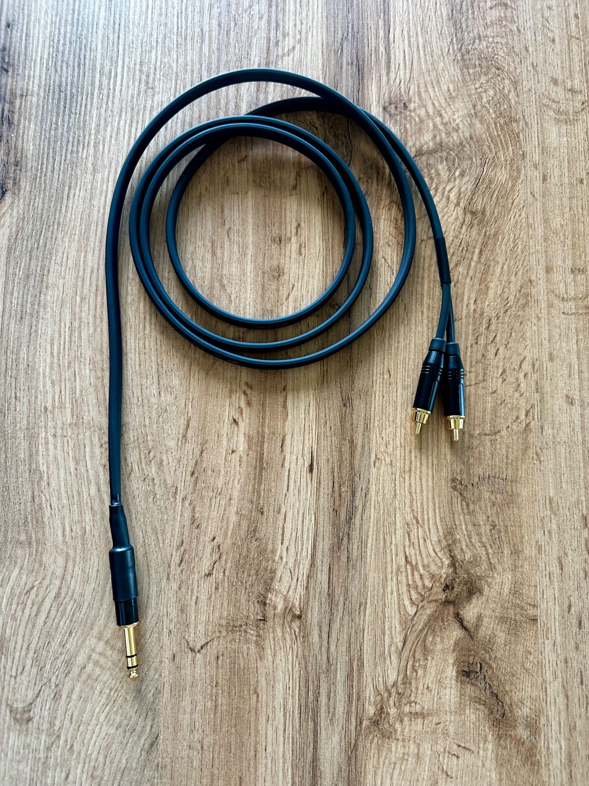 Kabel audio Klotz Jack Stereo 6,3 - RCAx2 Amphenol 2 metry
