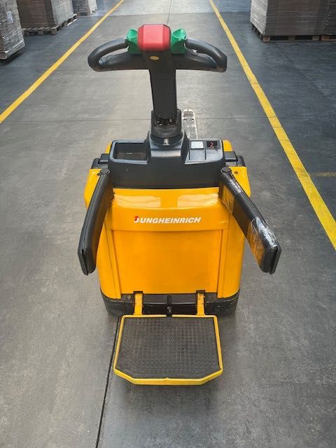 Wózek paletowy elektryczny unoszący Jungheinrich długi 240cm