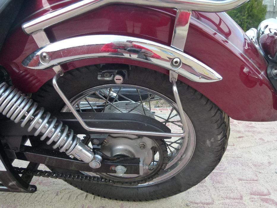 Gmole xvs 125 Yamaha Drag Star szyba koło