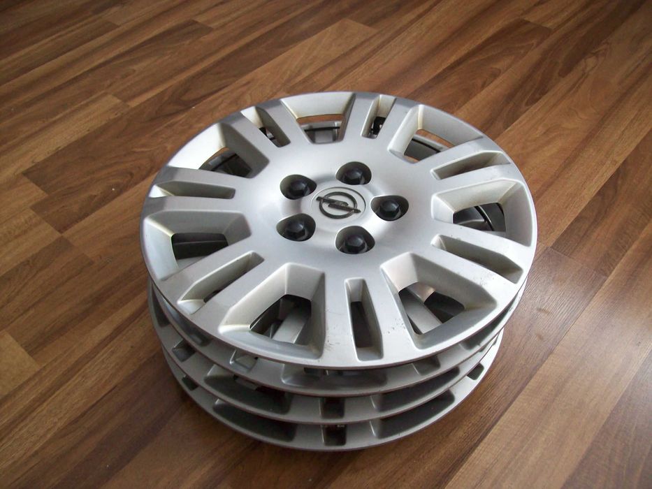 Kołpaki do stalówek Opla 17 cali.