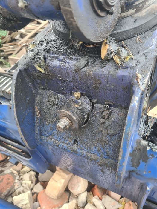 Кранманіпулятор под ремонт