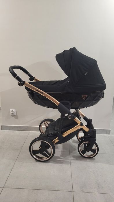 Wózek Junama Diamond S zestaw 2w1 gondola/spacerówka + adapter