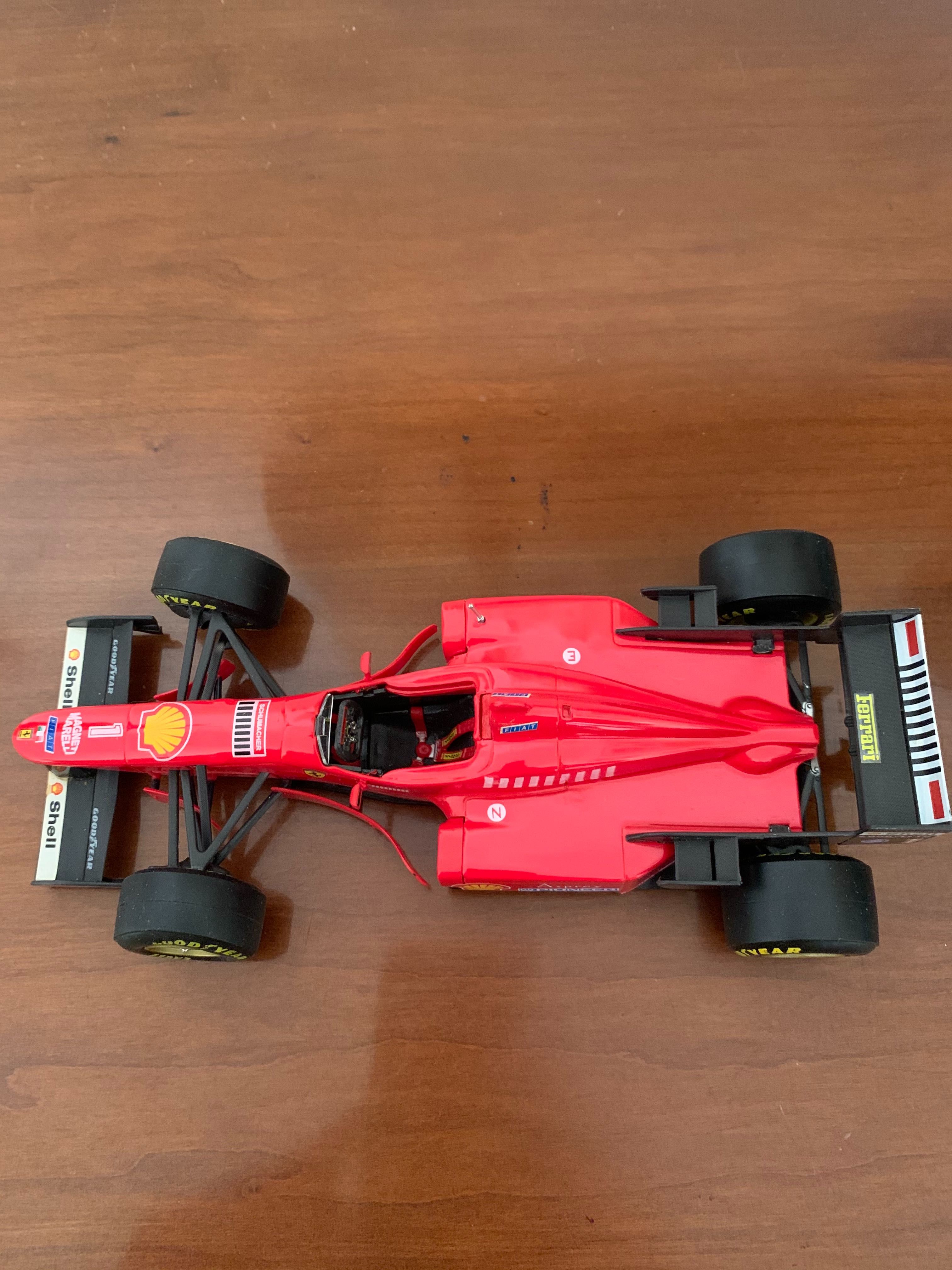 Ferrari F310 Vermelho ano 1996 Schumacher