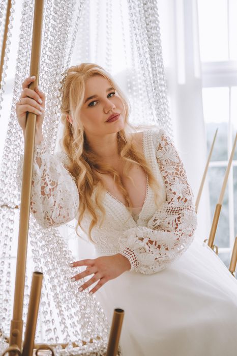 Весільна сукня в стилі бохо