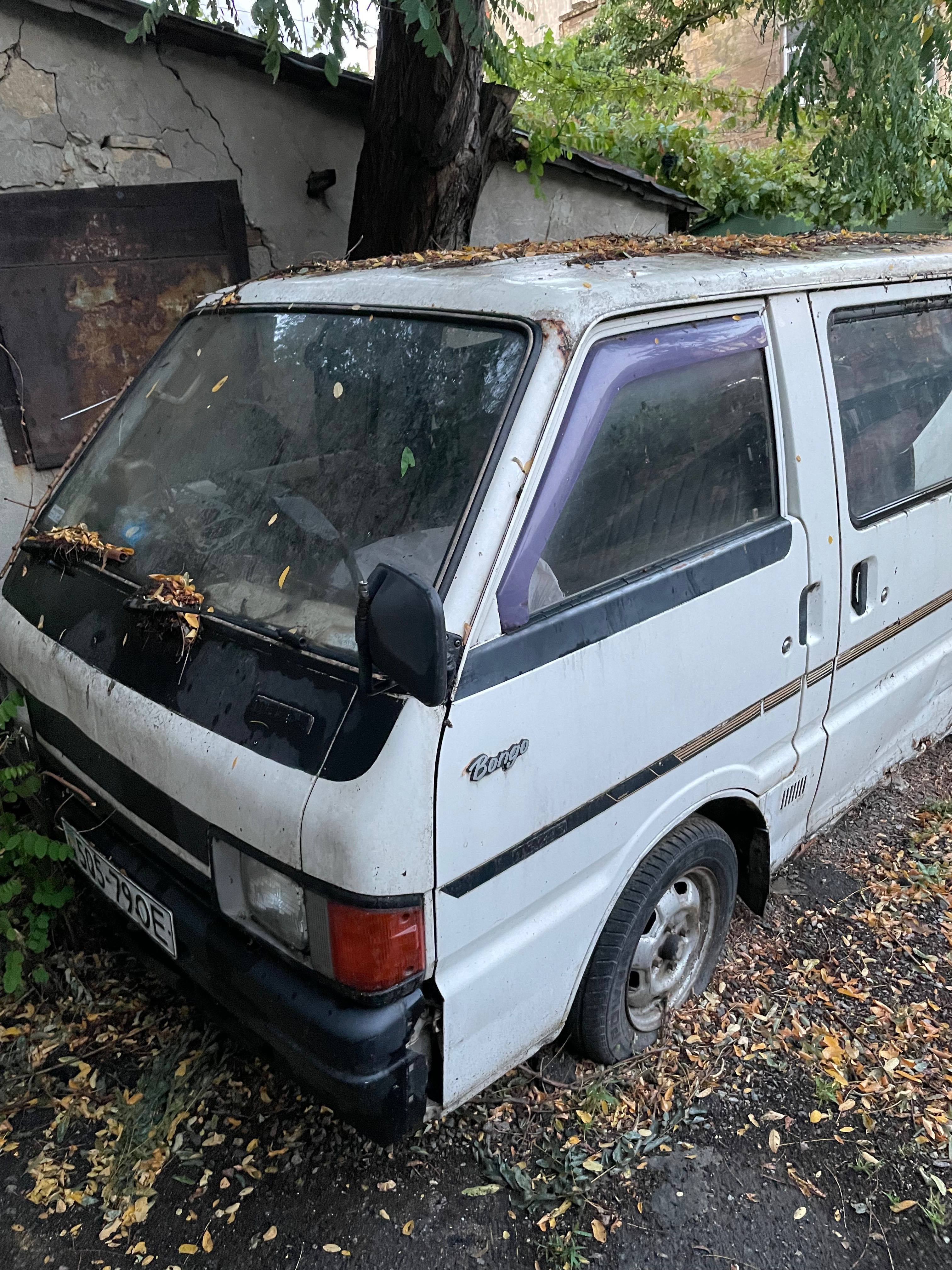 Mazda Bongo-Ford Econovan