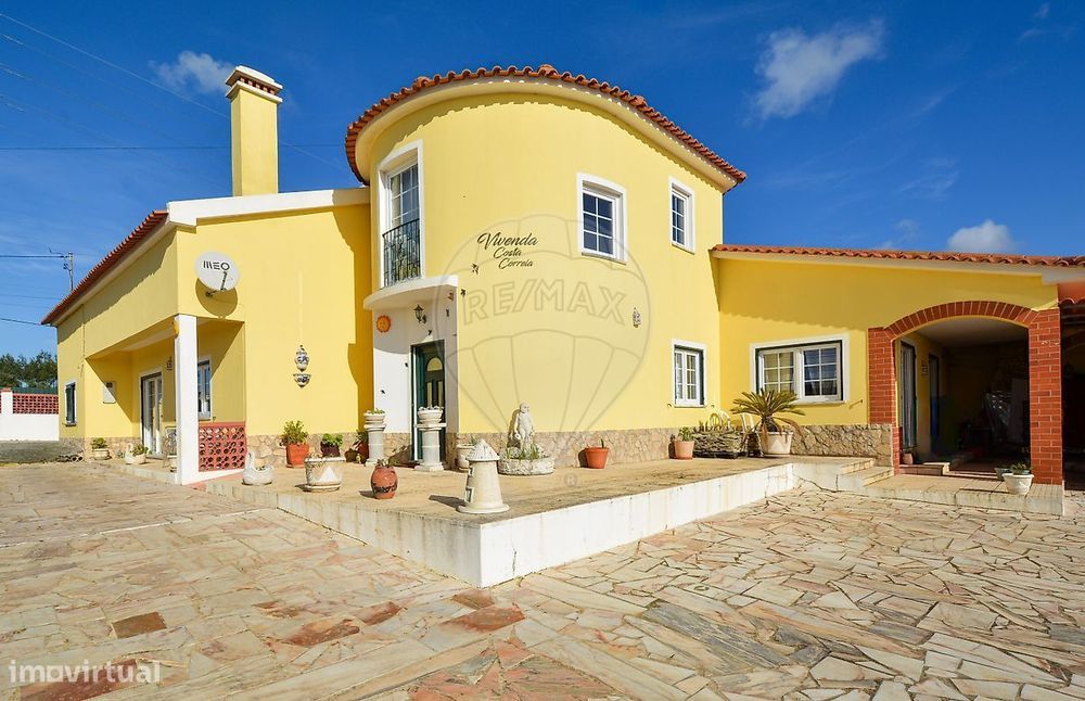 Moradia T4 para venda