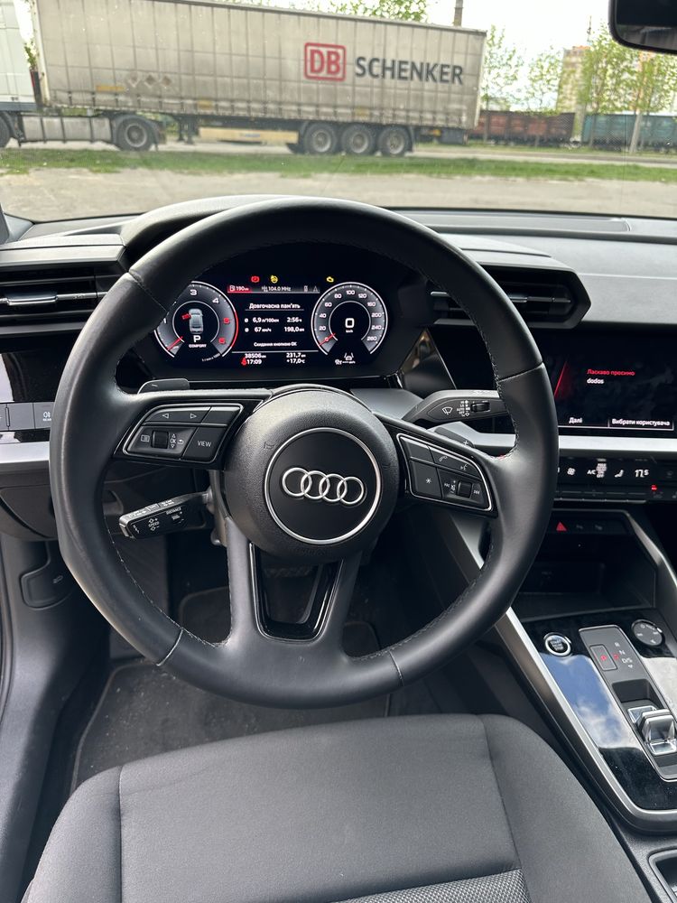 Audi a3 2021 8y дизель європа 38тис км