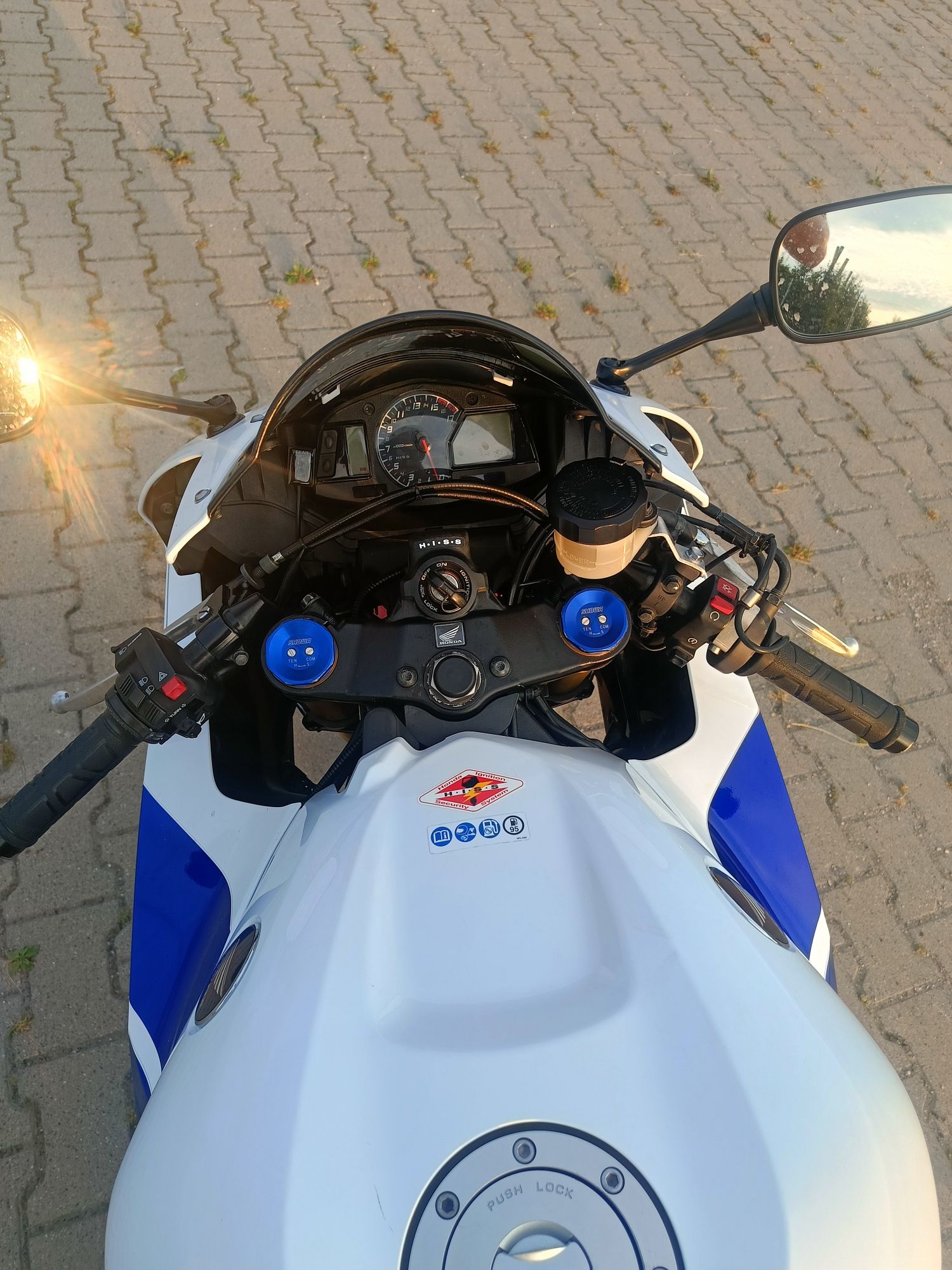 Honda CBR 600rr pc 40