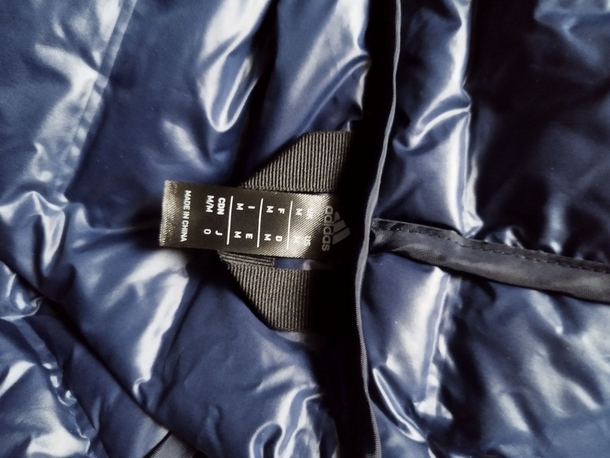 Курточка чоловіча adidas