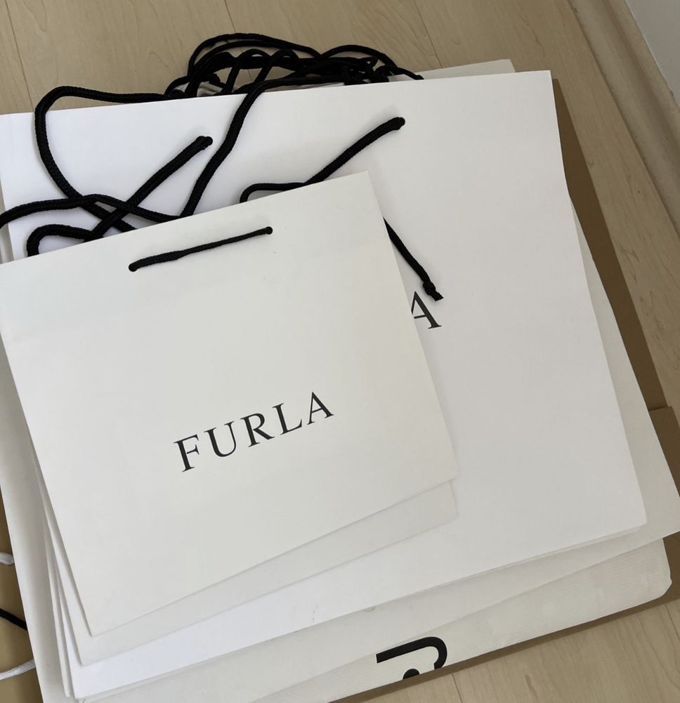 Furla torebka prezentowa papierowa mała 22/25 nowa