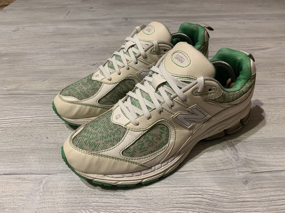 New Balance 2002R x Ganni оригінал р44.5