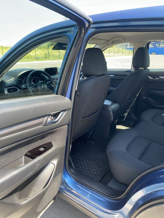 автомобіль Mazda CX-5