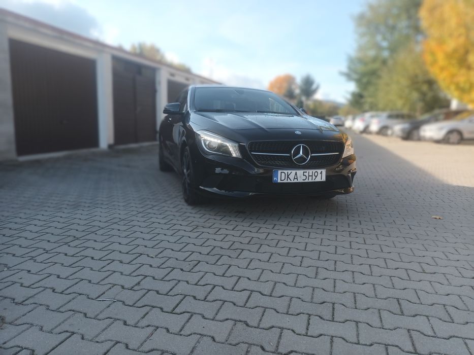 Sprzedam zadbaną CLA 200