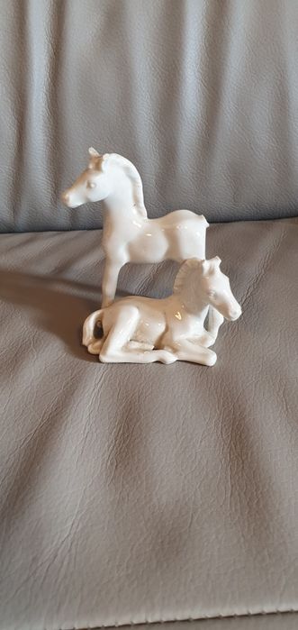 Figurka porcelanowa Ćmielów konie