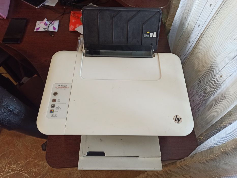 МФУ HP Deskjet Ink Advantage 1515 (B2L57C)