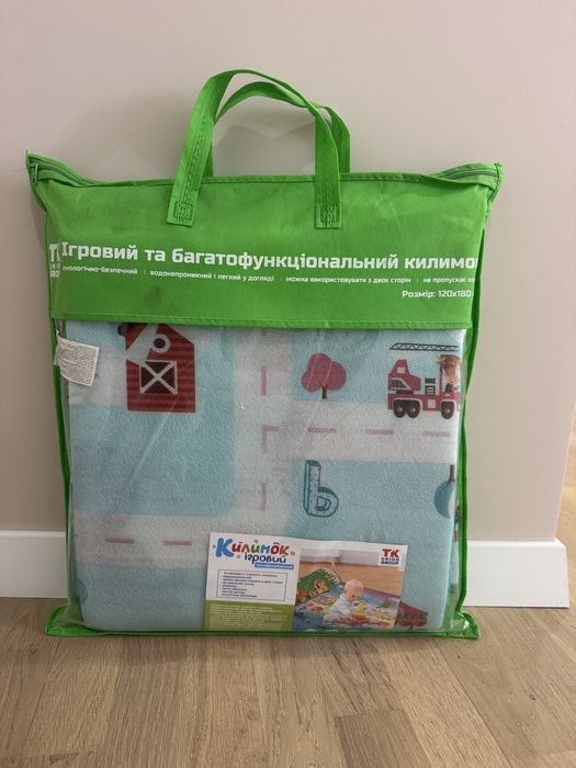 Килимок ігровий,двосторонній(новий)