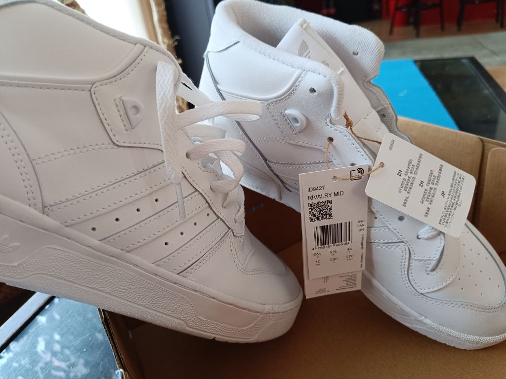 Buty adidas r.44 rivarly MID Snickers