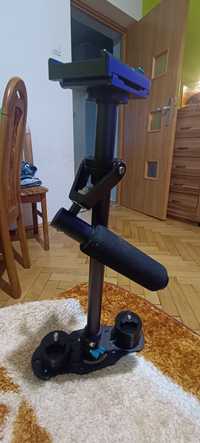 Stabilizator ręczny NEEWER RIG CARBON