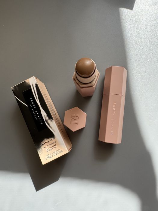 Стік контурінг Fenty Beauty