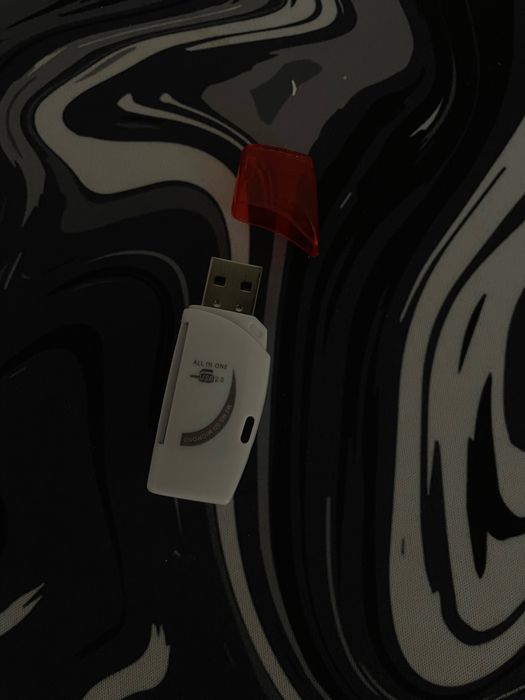 Card reader - USB 2.0 MICRO SD