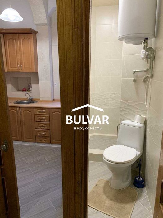 Продам 2к.кв. 48 м² в первом доме от метро Научная, Центр, Госпром