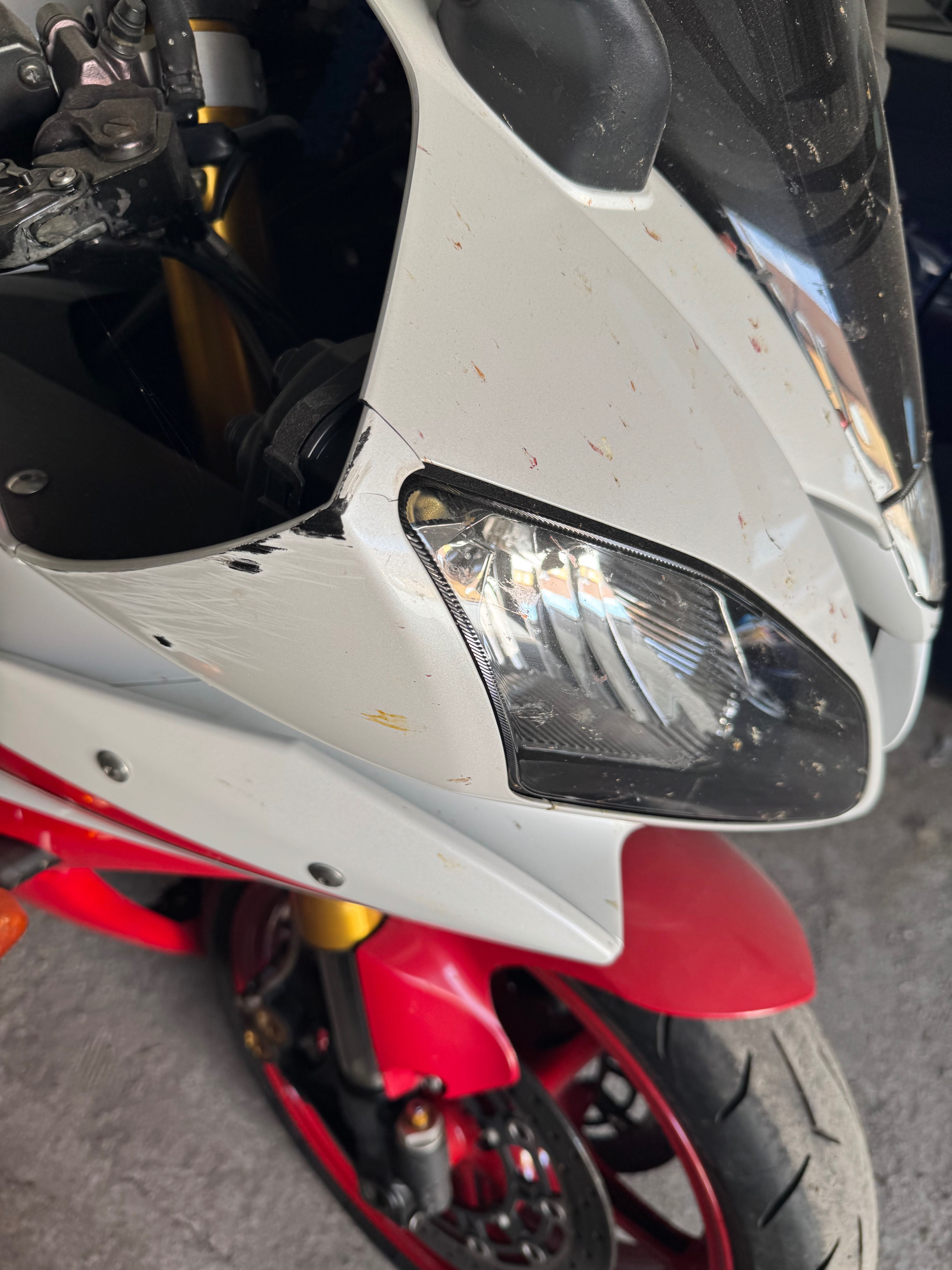 Yamaha YZF R6 Świeże opłaty