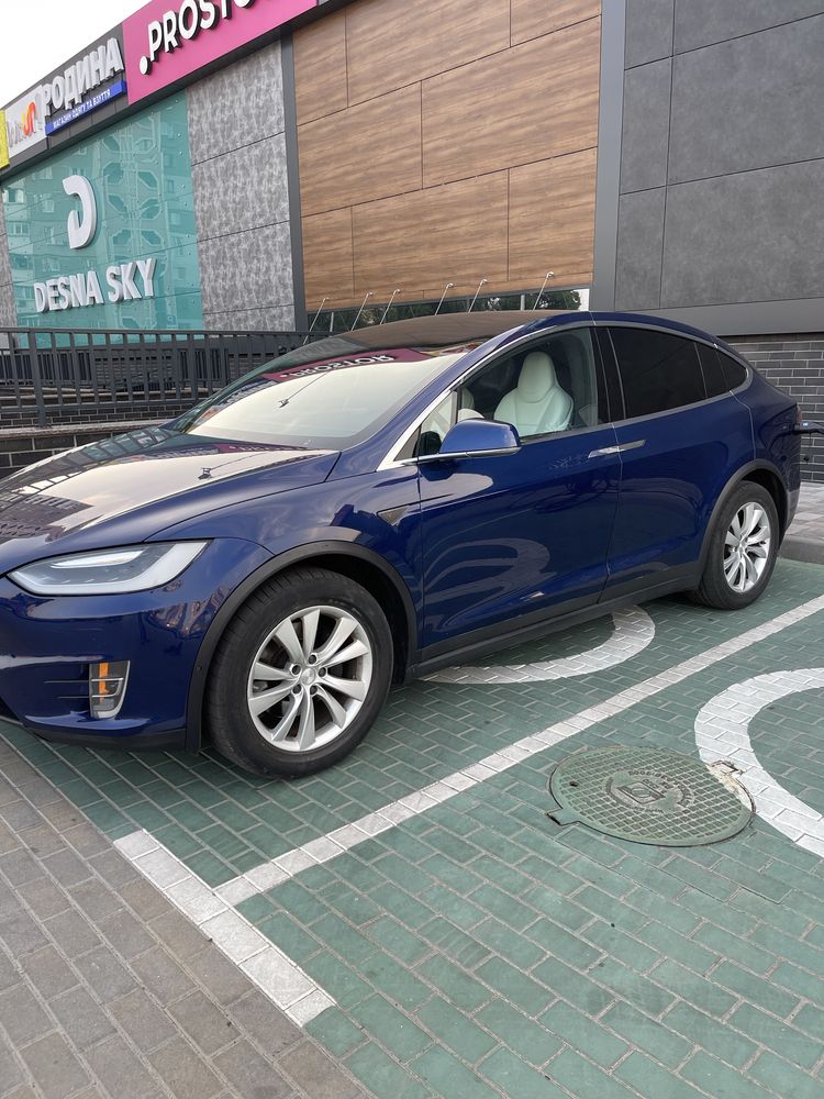 Tesla model X 90D dual motor