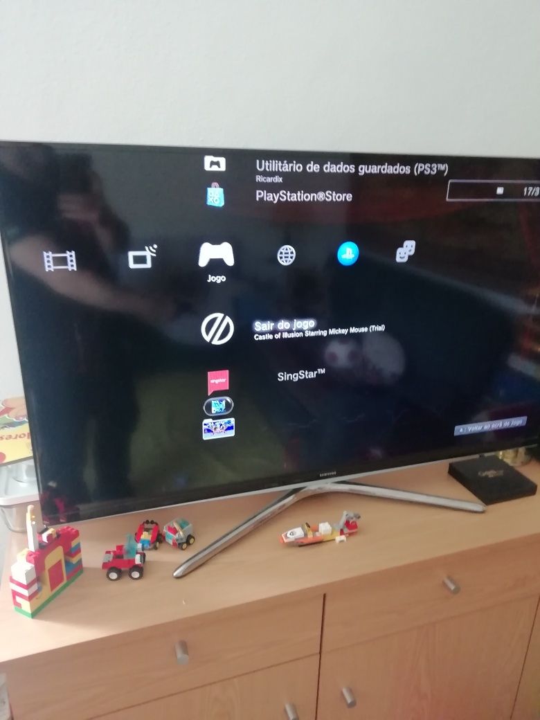 Ps3 slim com caixa + 28 jogos+ motion controller + navigation