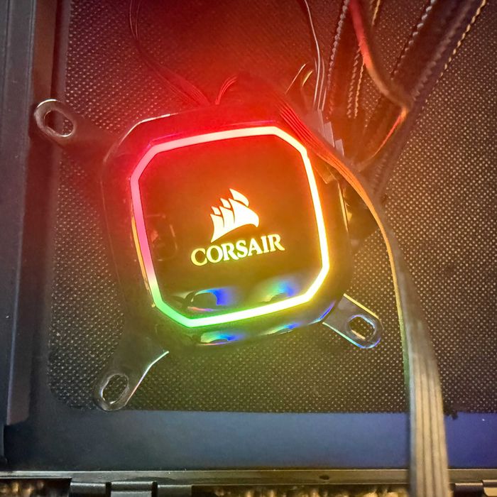 Система водяного охолодження Corsair iCUE H150i RGB Pro XT