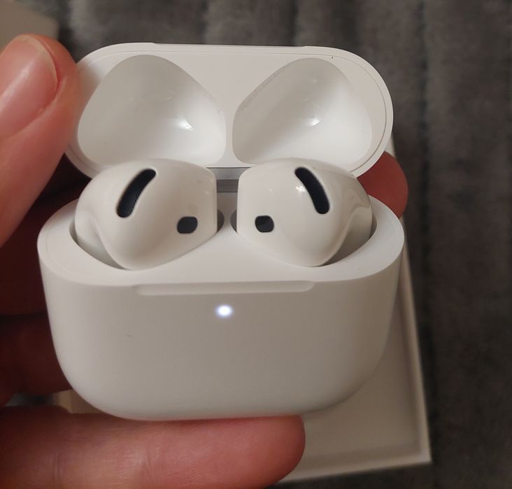 Навушники airpods 4 (anc) MXP93ZM оригінал
