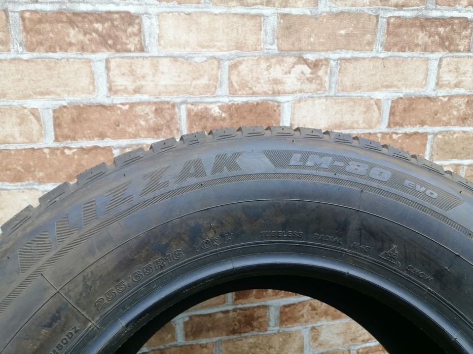 Нові шини 255/65/16 Bridgestone Blizzak LM 80 EVO