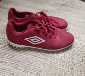 Turfy Umbro w rozmiarze 43