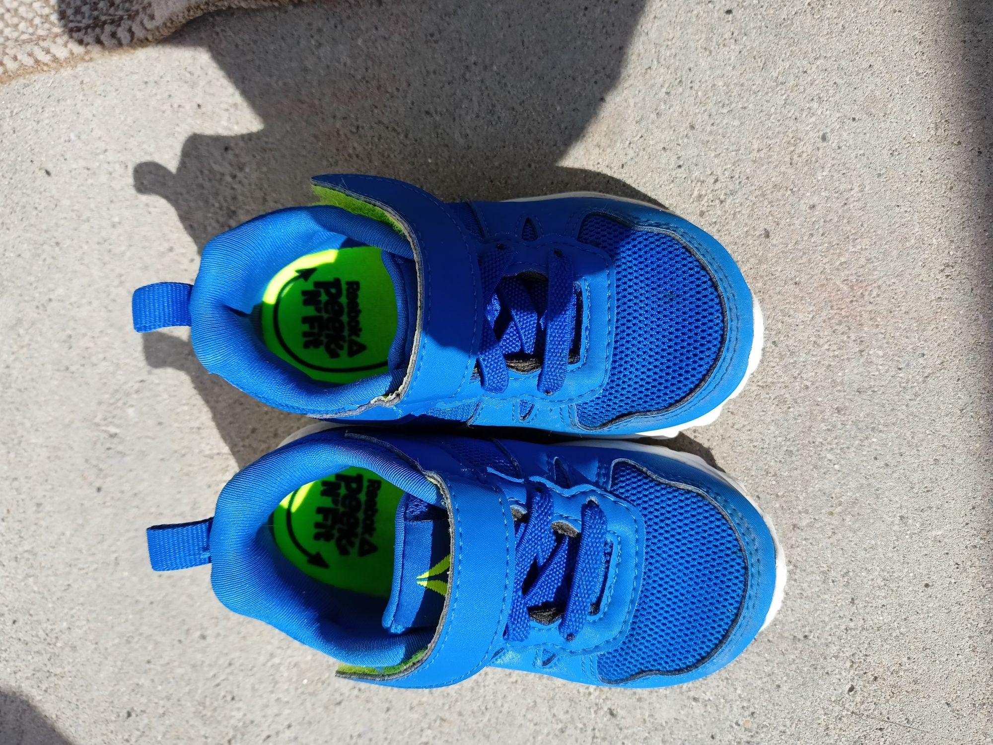 Reebok buty dziecięce sportowe niebieskie rzepy