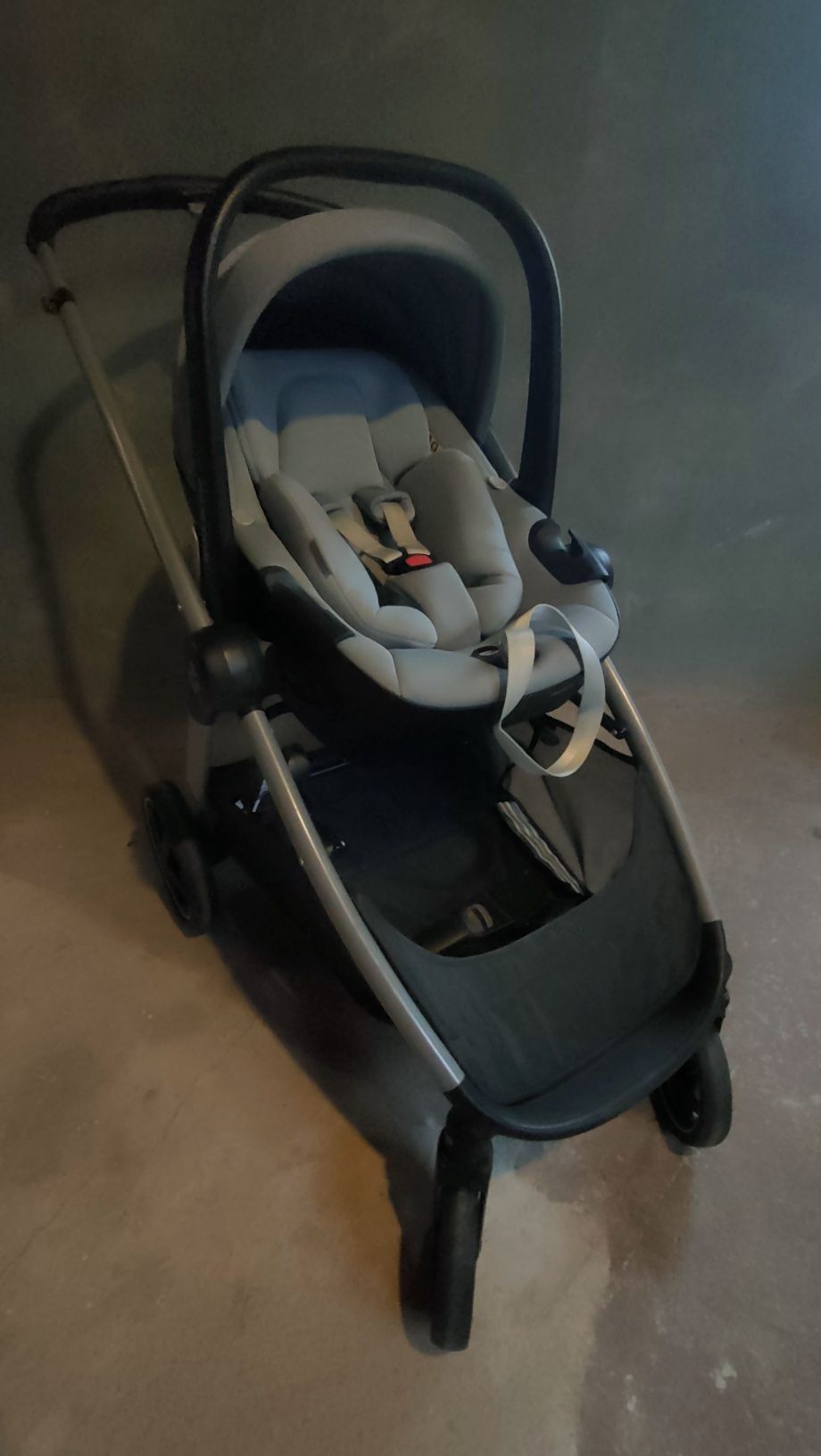 Carro bebé Maxi Cosi + Ovo