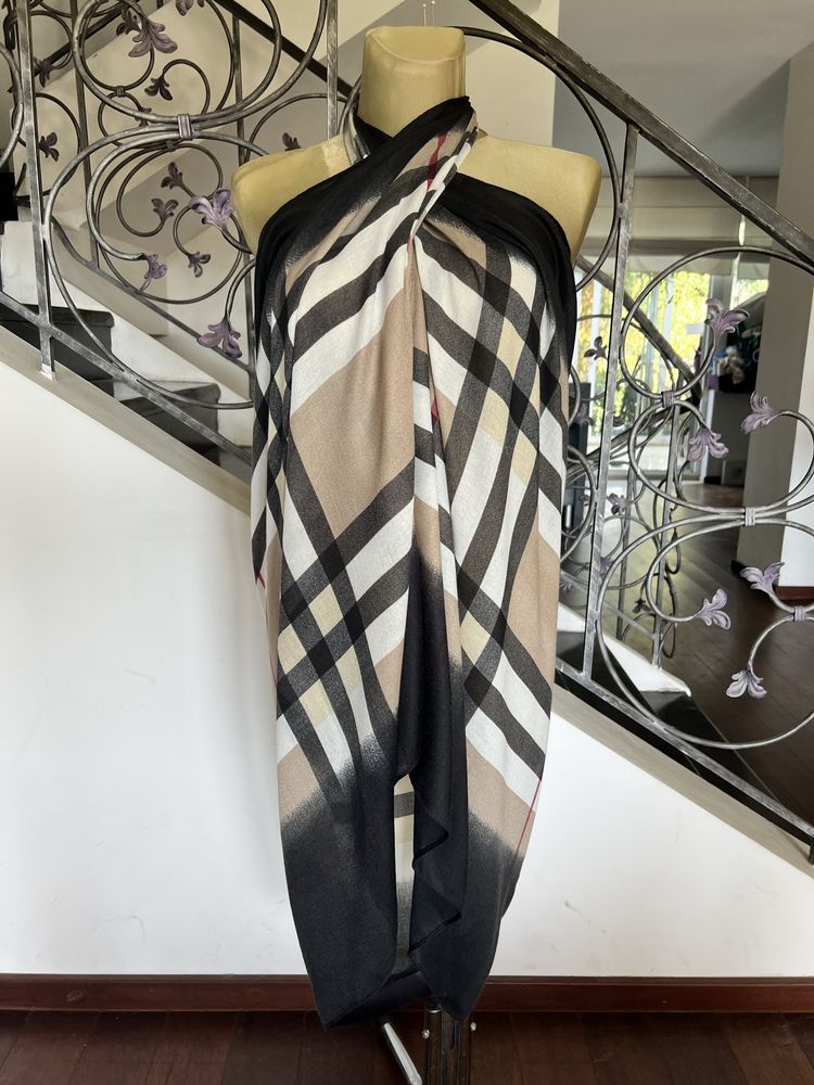 Chusta szal pareo sarong apaszka z lnu len w stylu burberry