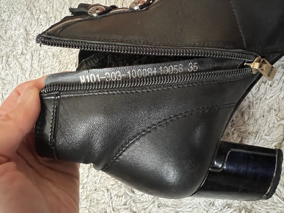 Шкіряні ботинки р.35 осінні весняні