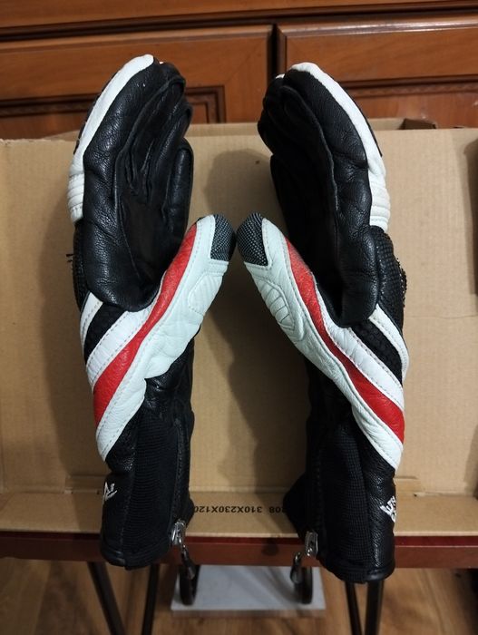 Шкіряні мотоперчатки Reusch.