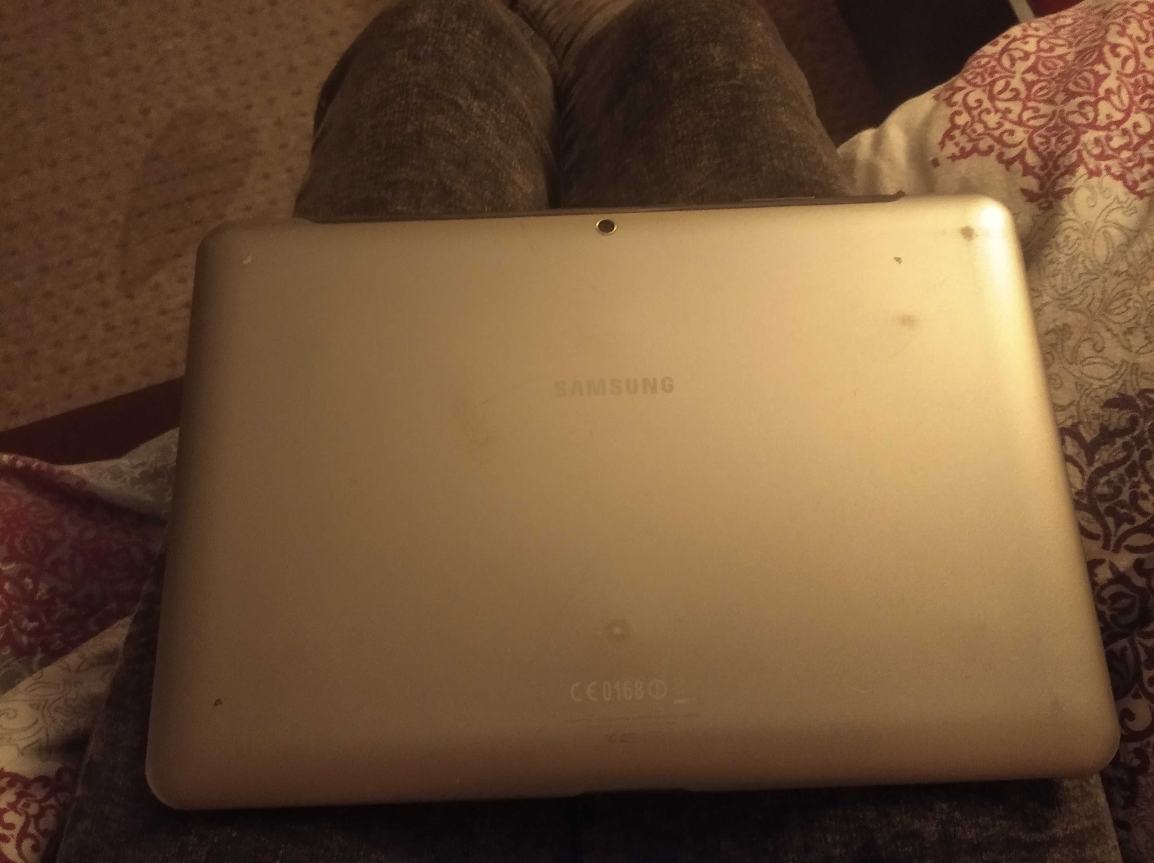 Tablet Samsung  Model GT-P5100