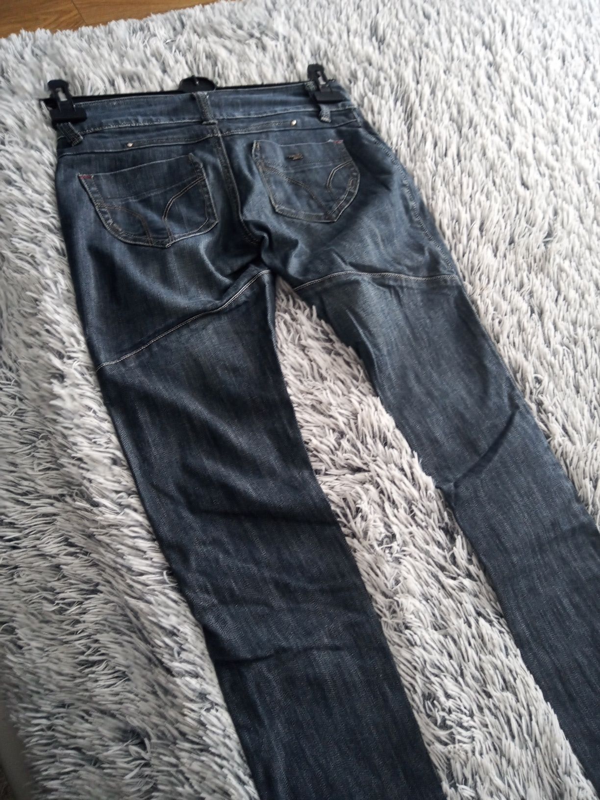 Spodnie damskie jeansy szerokie biodra M 38