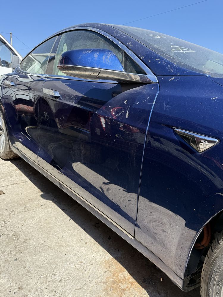 Дверка ляда tesla s rest разборка